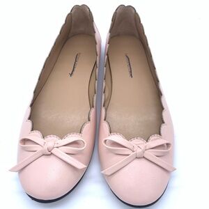 Banana Republic Light Pink Scalloped Flats
